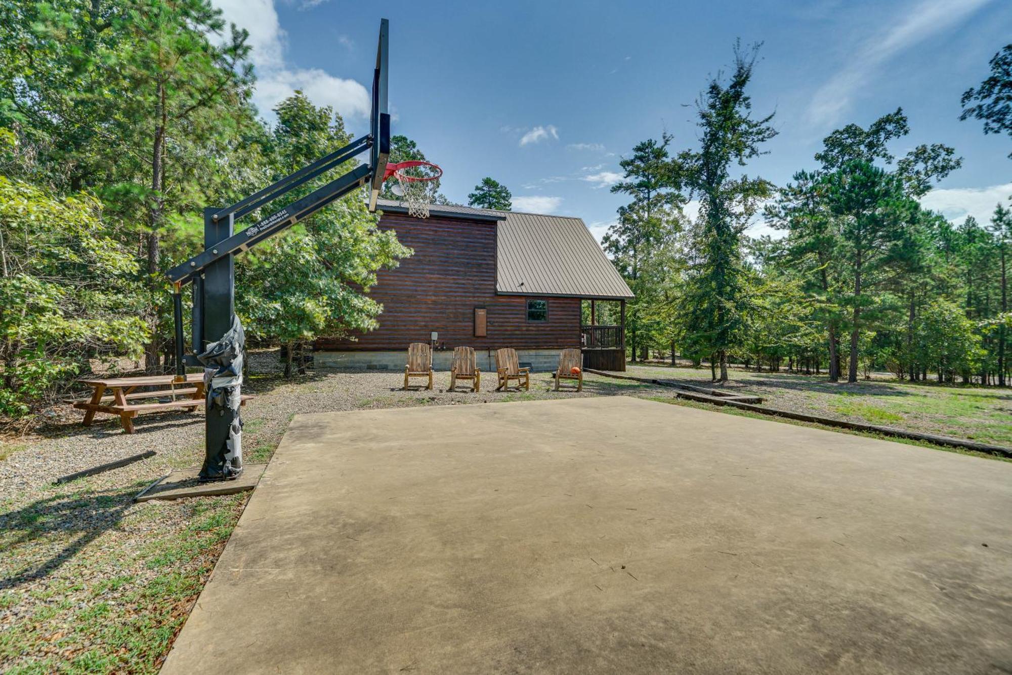 Penny Lane Lodge Broken Bow Cabin Less Than 6 Mi To Lake エクステリア 写真