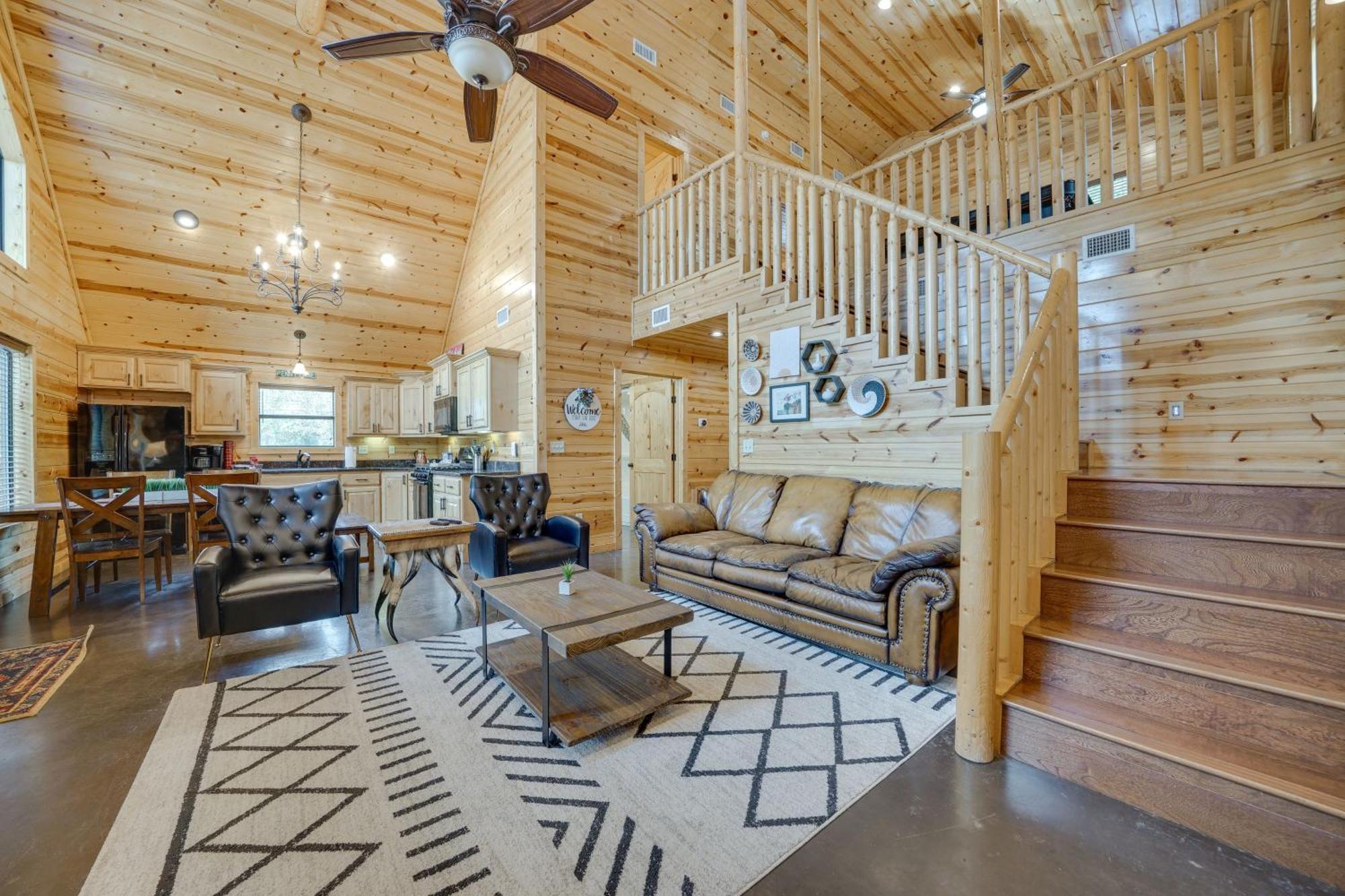 Penny Lane Lodge Broken Bow Cabin Less Than 6 Mi To Lake エクステリア 写真