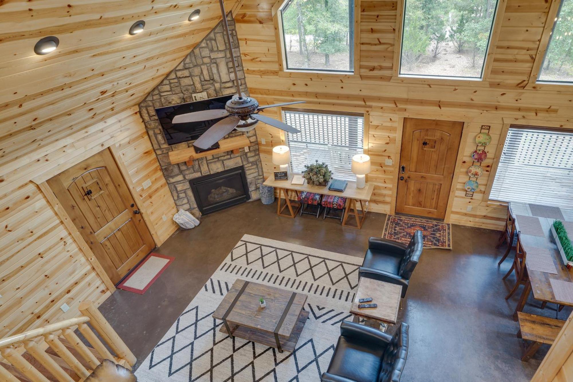 Penny Lane Lodge Broken Bow Cabin Less Than 6 Mi To Lake エクステリア 写真