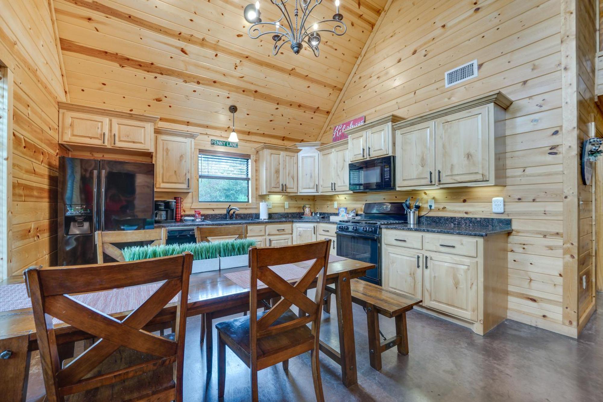 Penny Lane Lodge Broken Bow Cabin Less Than 6 Mi To Lake エクステリア 写真