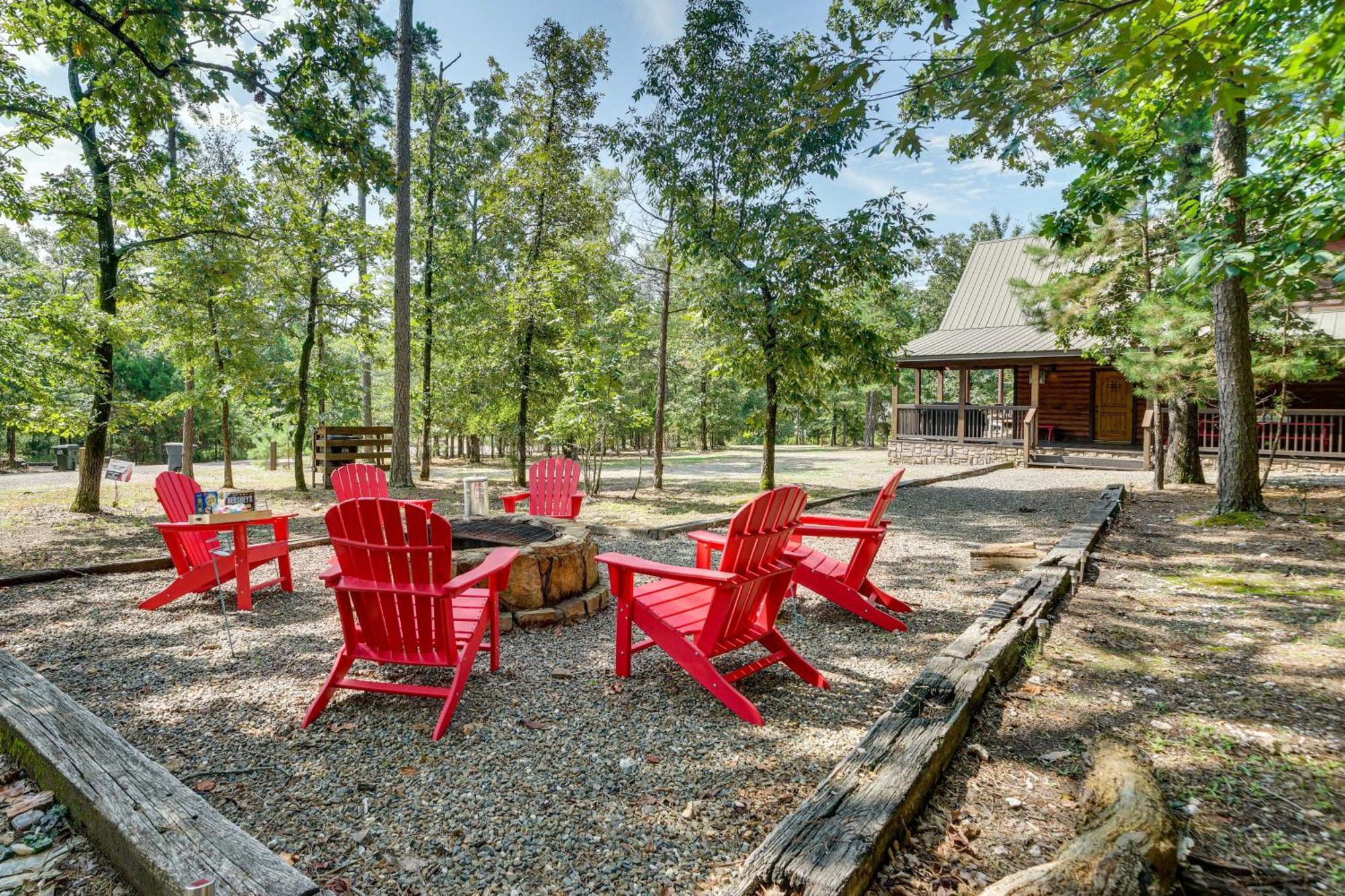 Penny Lane Lodge Broken Bow Cabin Less Than 6 Mi To Lake エクステリア 写真